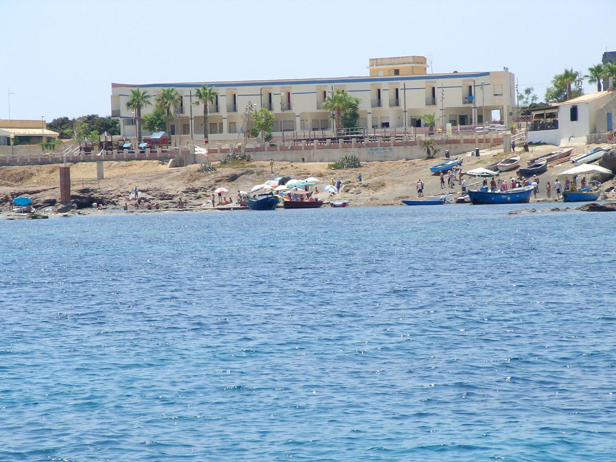 Hotel Vittorio Portopalo Di Capo Passero Екстер'єр фото