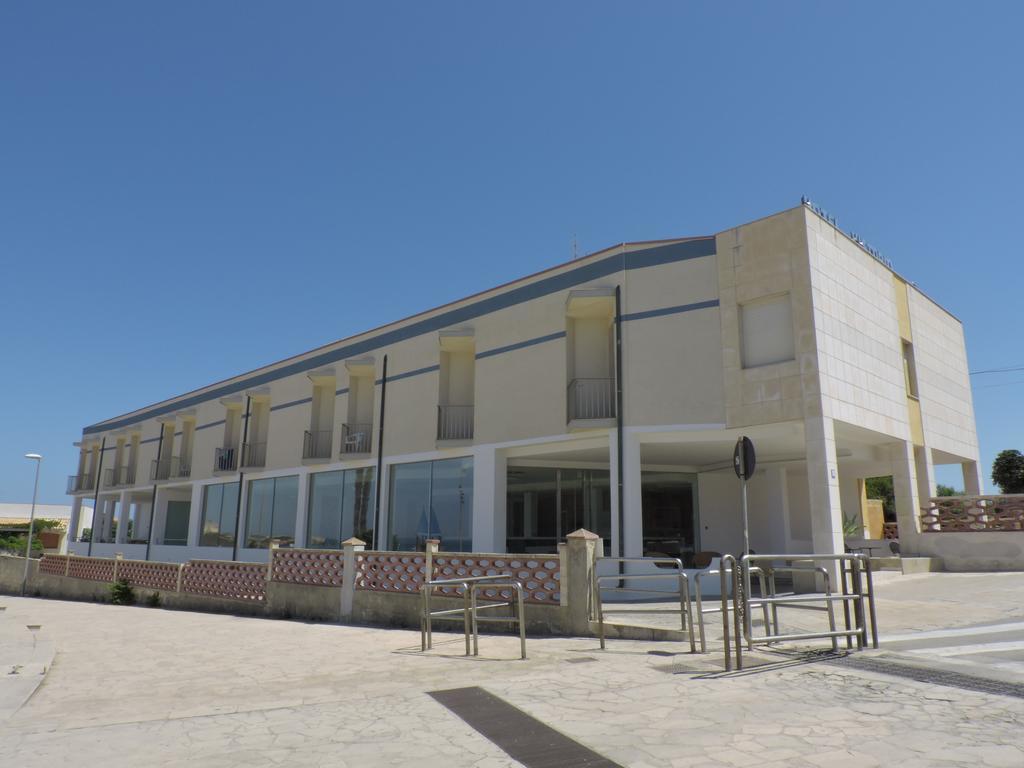 Hotel Vittorio Portopalo Di Capo Passero Екстер'єр фото